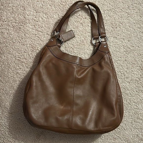 Coach Lynn Hobo Carmel Leather Shoulder Bag FIRM - Picture 3 of 14